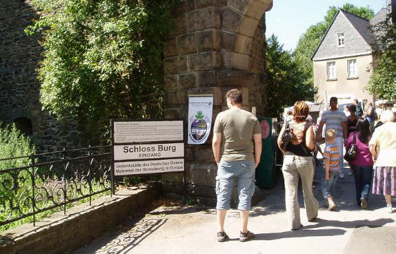 Eingang zum Schloßplatz