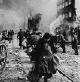 Hab und Gut zurückgelassen. Danziger flüchten 1945 vor der Roten Armee. - Foto: BpK
