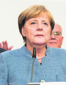 Bescherte der CDU ein historisches Debakel: Kanzlerin Angela Merkel am Abend der Bundestagswahl. - Bild: Imago